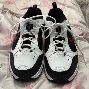 Men’s nike air monarch